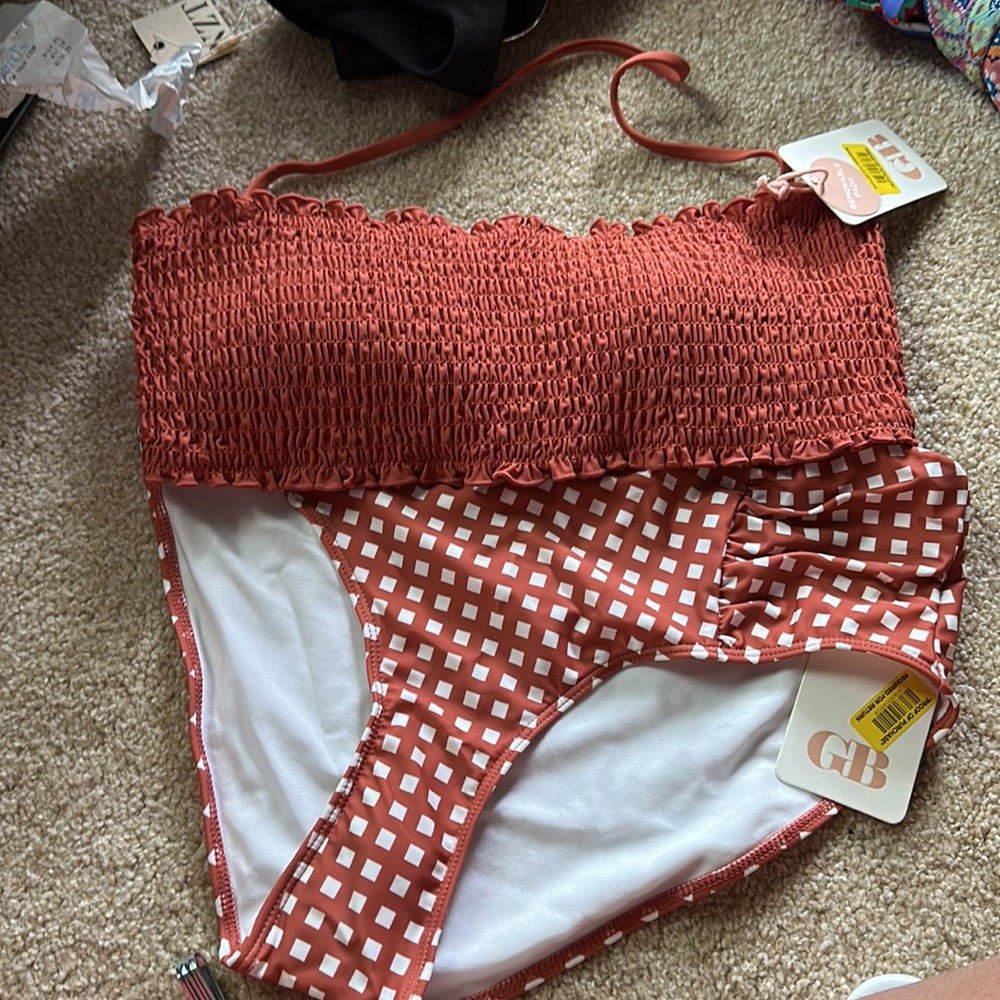 NWT $80 Gianna Bini 2pm BIKINI $80 Large